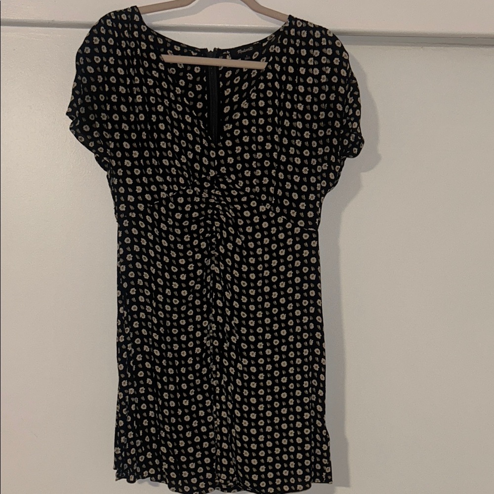 Madewell Black Short Sleeve floral Dress